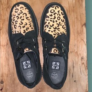 T.U.K. Leopard creepers